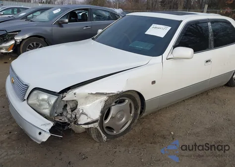 1998 Toyota Celsior z USA, uszkodzony, nr VIN UCF200142850